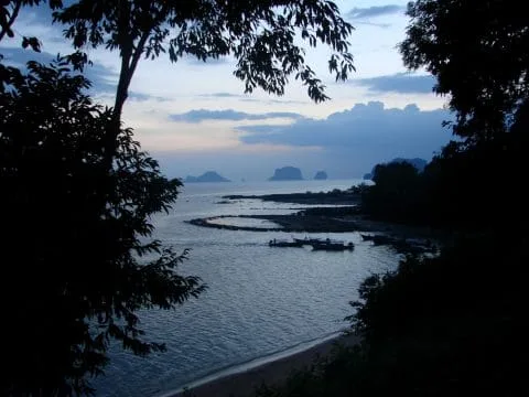 fossil beach susan hoi krabi