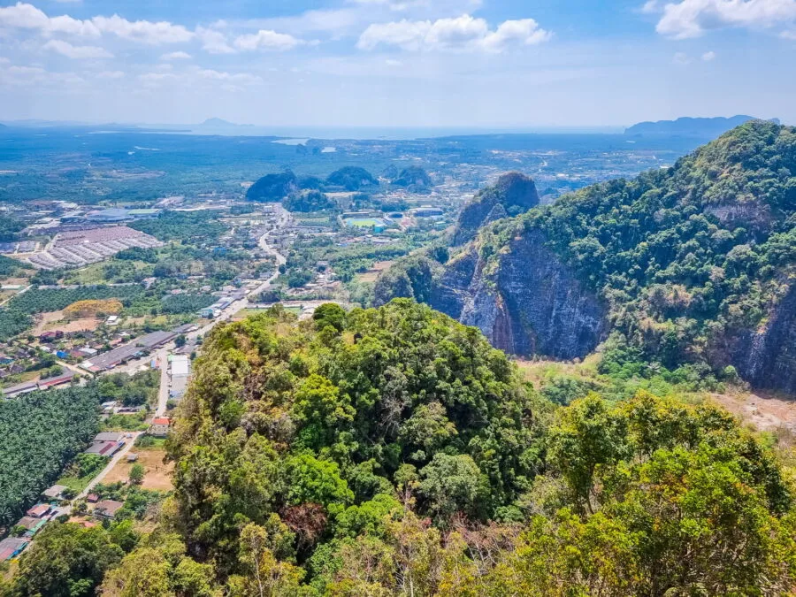 viewpoint at wat tham sua krabi