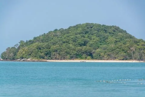 cenang langkawi beach - malaysia