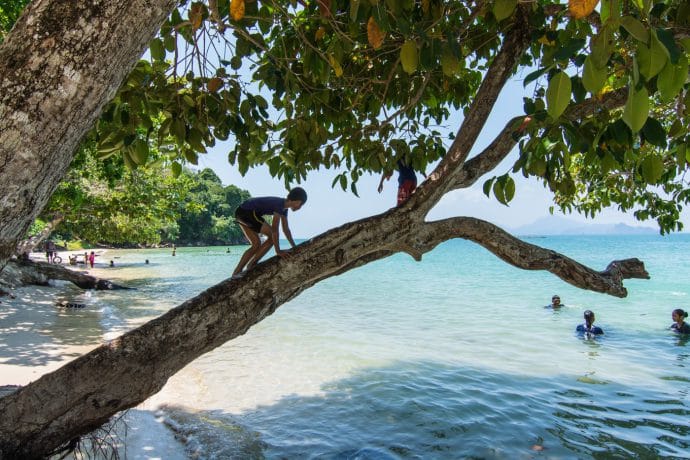 plage pasir tengkorak langkawi - malaisie