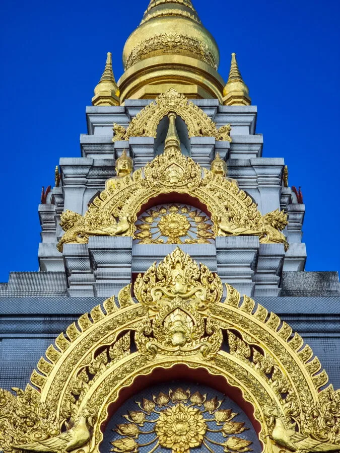 exterior detail phra borommathat chedi mae salong