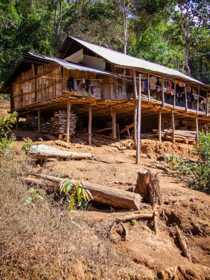 house akha baan pa kha suk jai close to mae salong