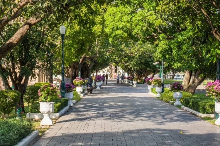 bang pa in palace alley - thailand