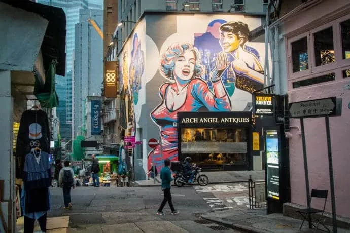 marilyn street art wall peel street - hong kong