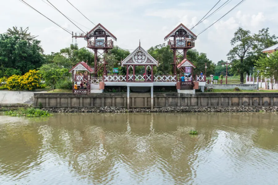 nacelle chao phraya wat niwet bang pa in
