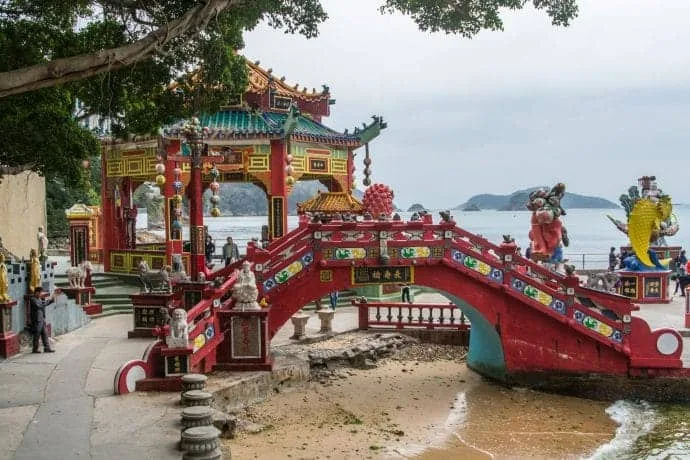 repulse bay sanctuary bridge - hong kong