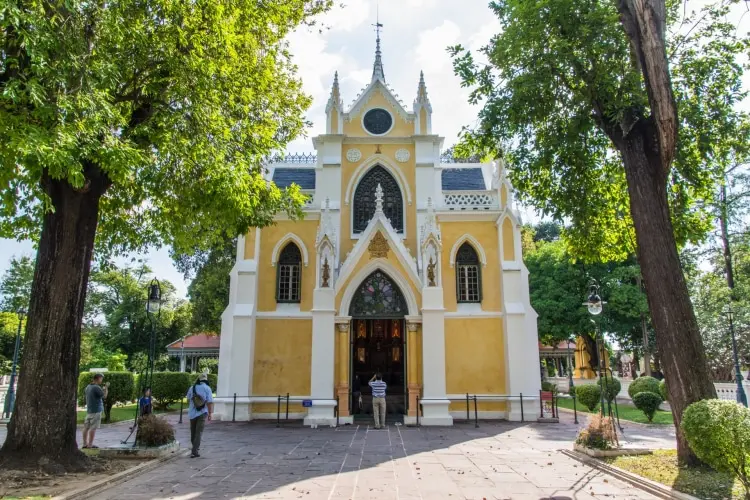 wat niwet - bang pa in palace - thailand