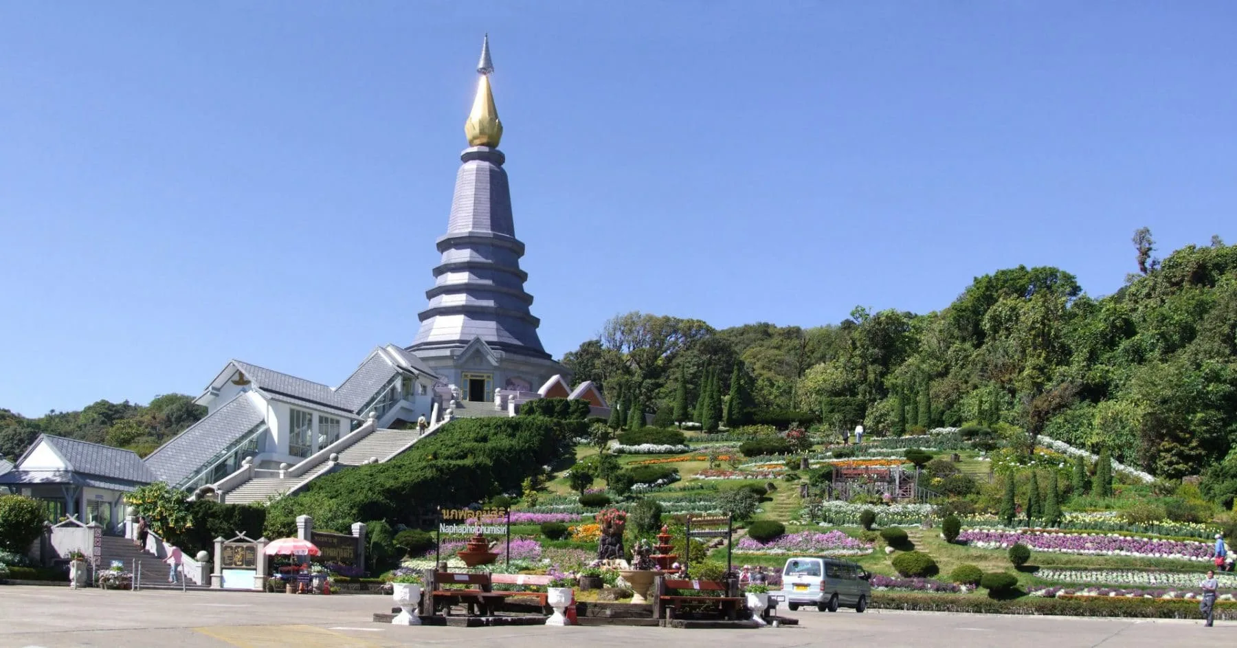 royal pagodas doi inthanon - chiang mai