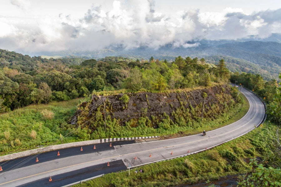 doi inthanon road - chiang mai - thailand