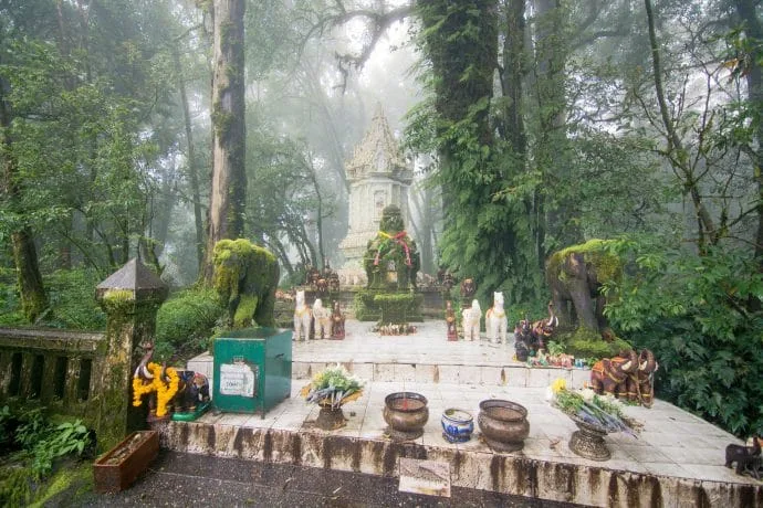 doi inthanon summit - chiang mai