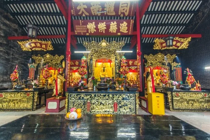 hong kung chinese temple - macao