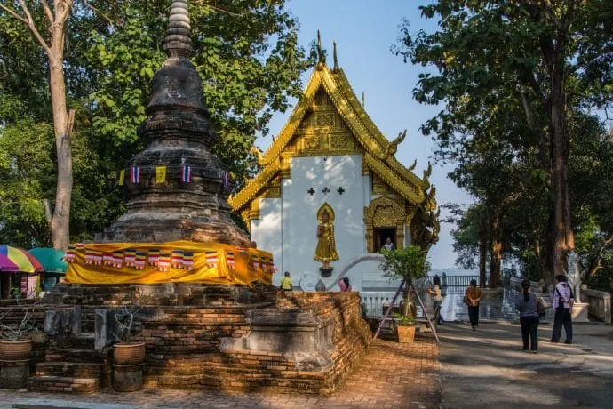 old chedi wat phra that chom kitti - chiang saen