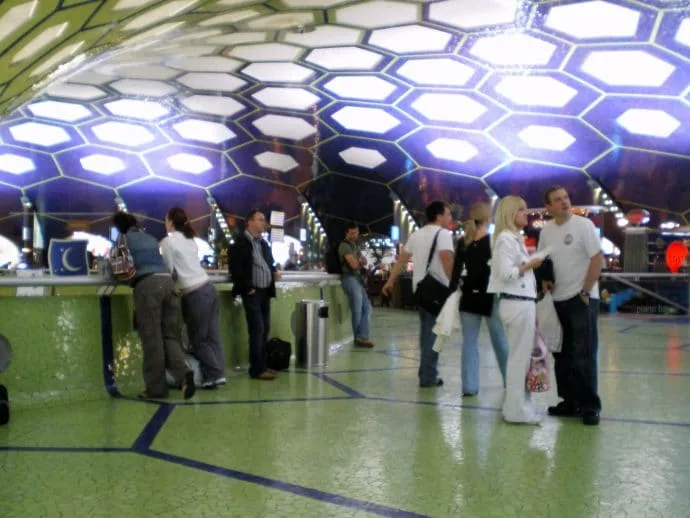 stopover at abu dhabi airport