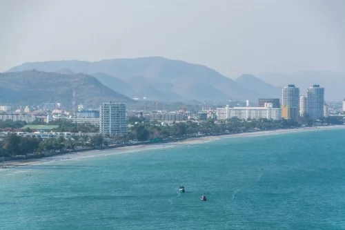 hua hin beach from takiap
