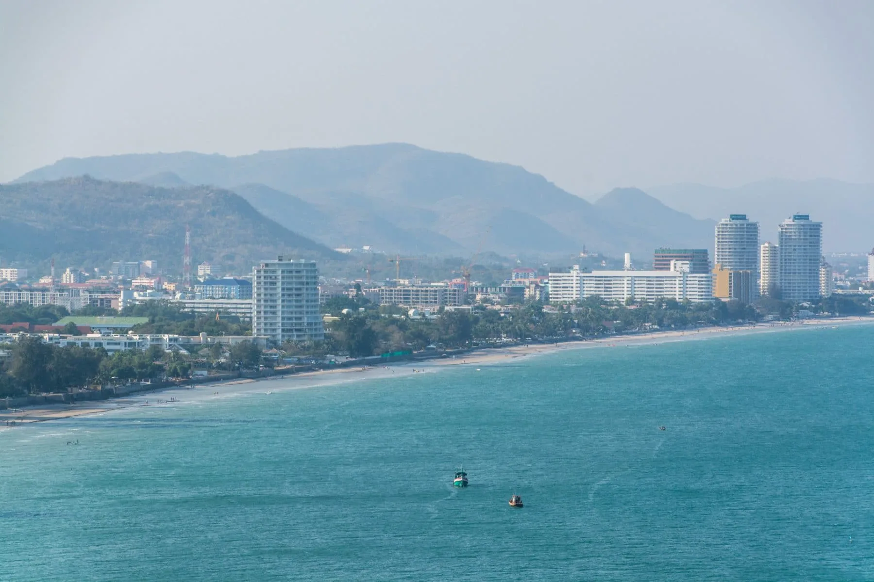 hua hin beach from takiap