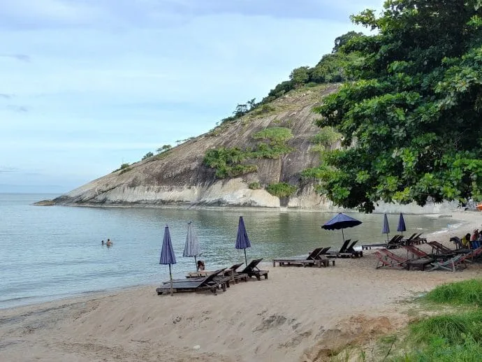 sai noi hua hin beach