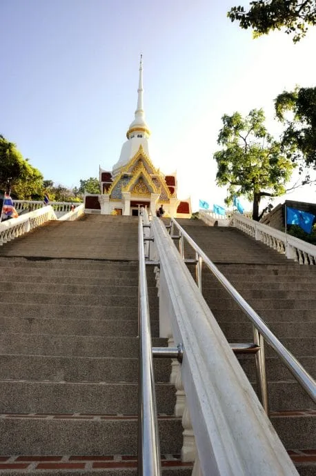 takiap hua hin hill temple