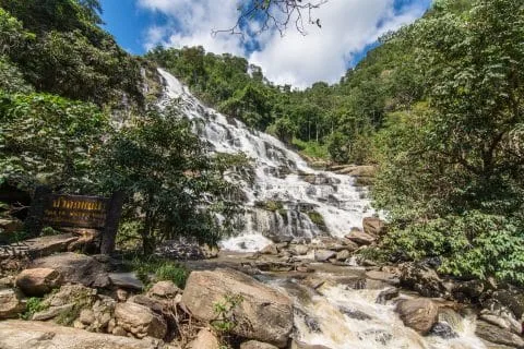 mae ya waterfall in november