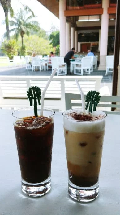 cafe golf banyan tree laguna phuket