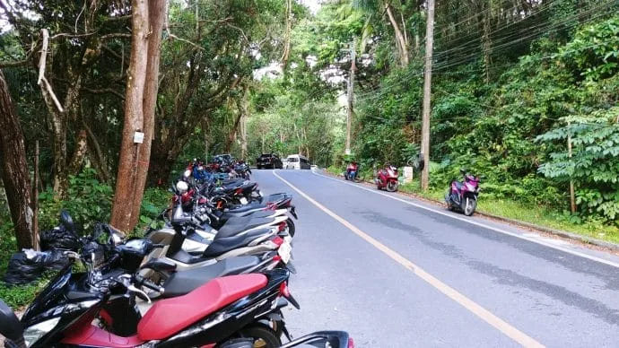 parking banana beach phuket