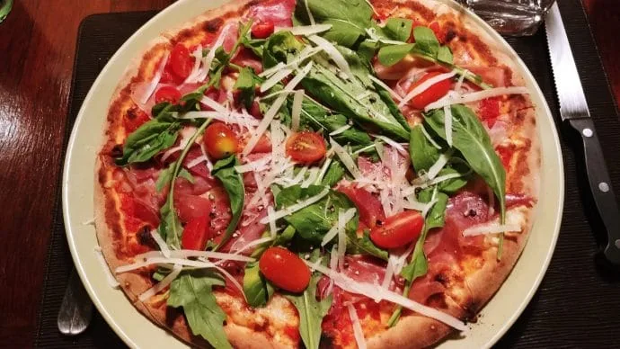 pizza restaurant davinci laguna phuket