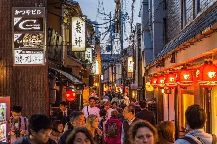pontocho alley kyoto