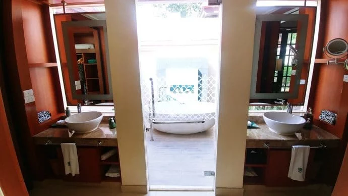 bathroom private villa banyan tree phuket - thailand