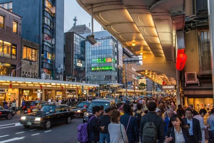 kyoto shijo dori