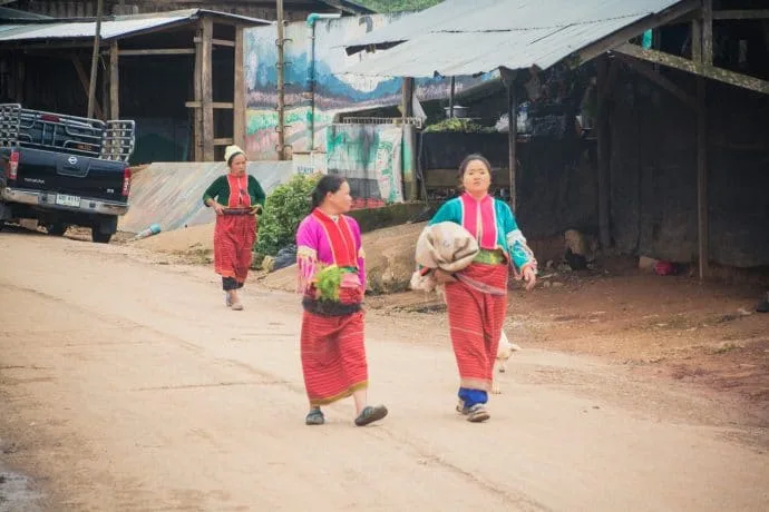 palaung women in ban nor lae doi ang khang village