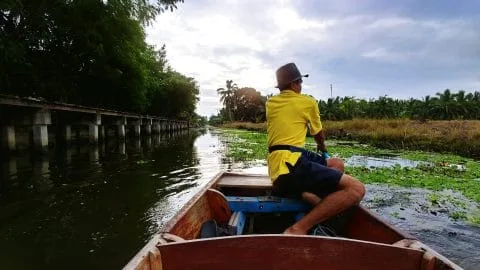 floating market tha kha floating market - thailand