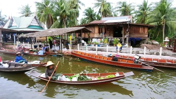 floating market tha kha floating market - thailand