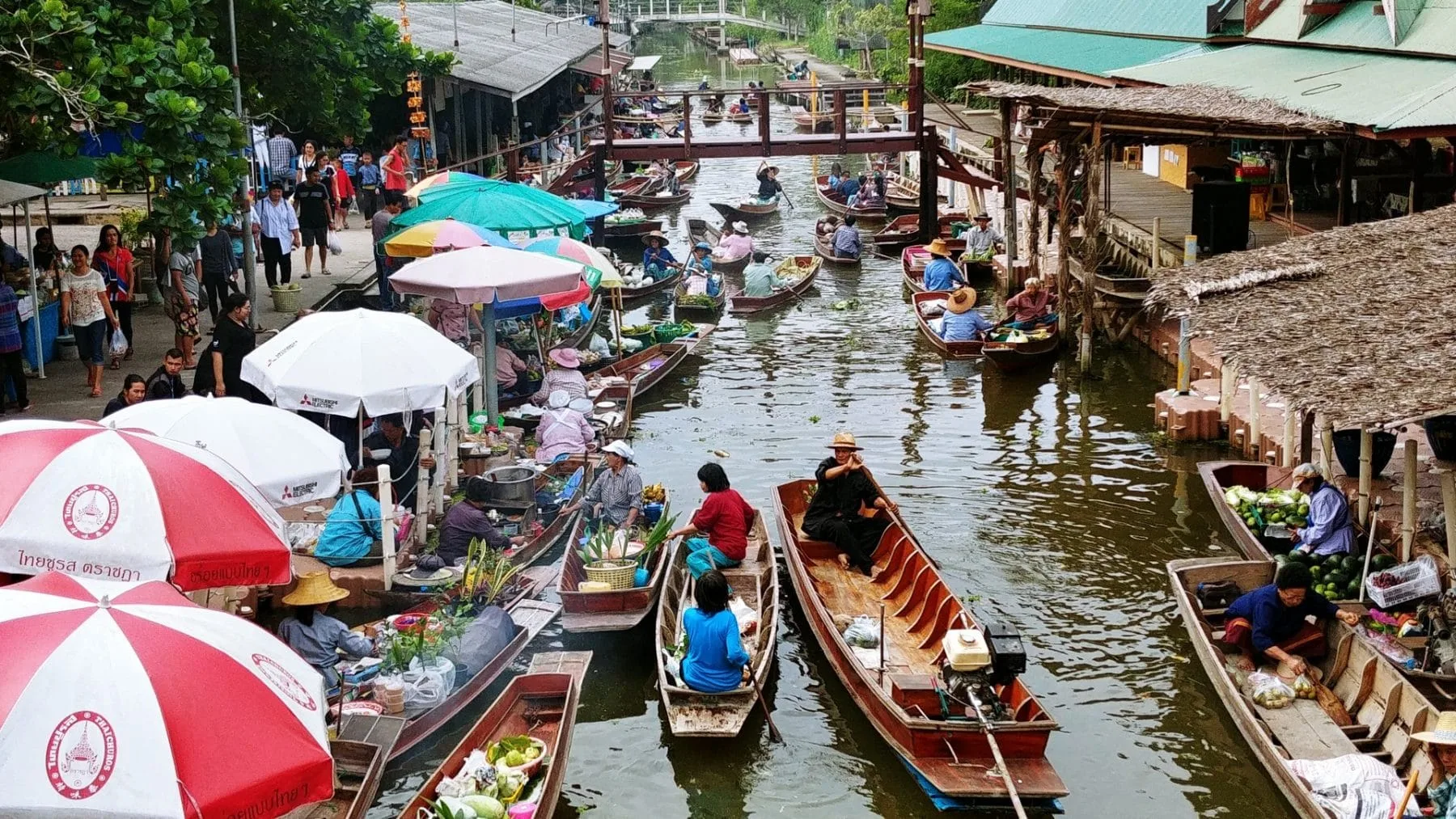 floating market tha kha floating market - thailand