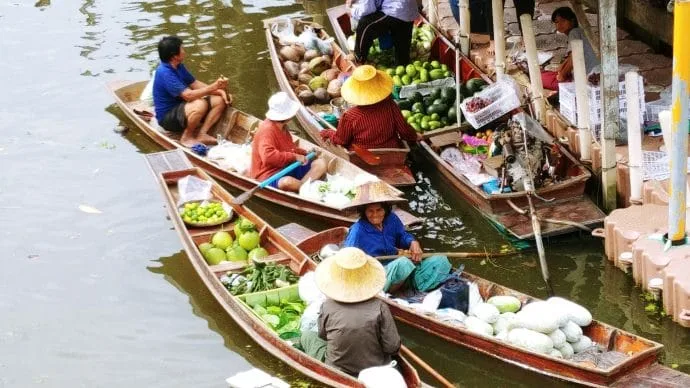 floating market tha kha floating market - thailand