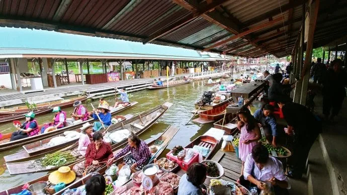 floating market tha kha floating market - thailand