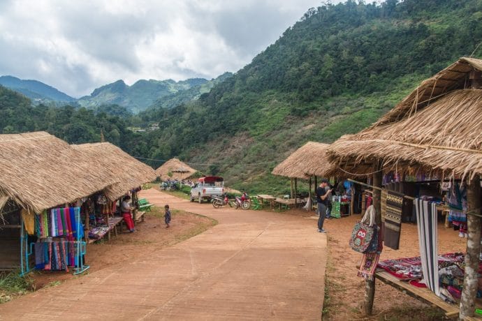 petit marche ethnie palaung doi ang khang - thailande