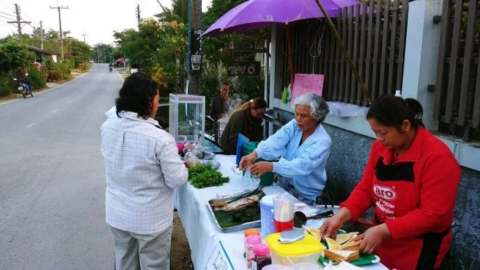 village at the foot of doi ang khang