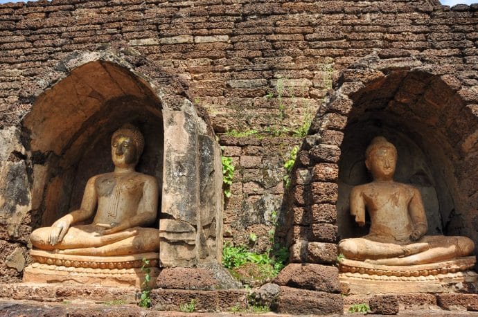 bouddhas niche wat chang lom - si satchanalai - thailande