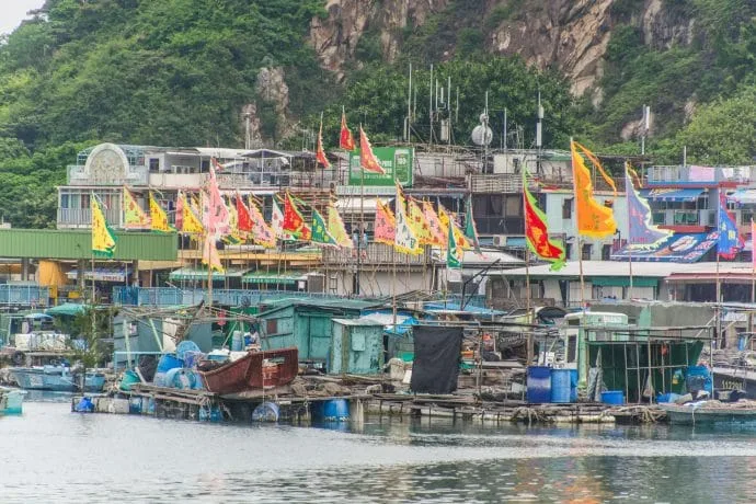 flags fishermen sok kwu wan - hong kong