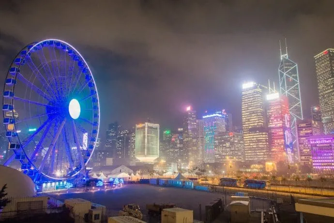 hong kong ferris wheel at night