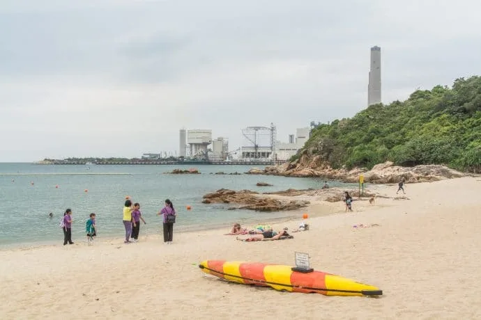 hung shing ye and central beach - lamma island