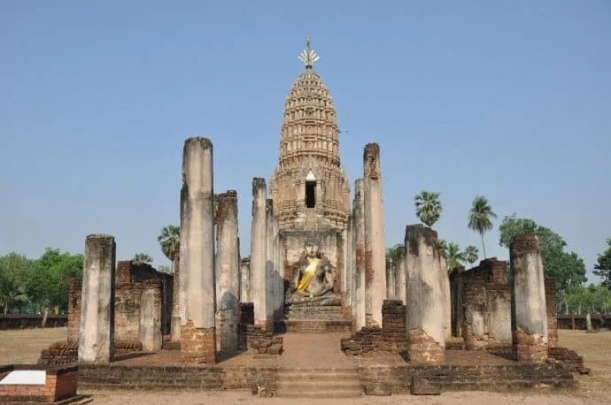 prang wat phra si rattana mahathat - si satchanalai - thailand