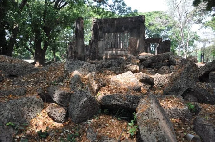 ruin wat khok singkharam - si satchanalai