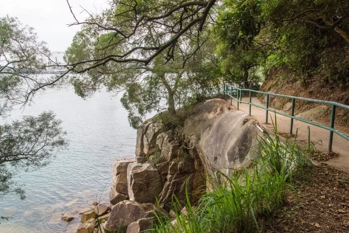 seaside path - lamma island - hong kong