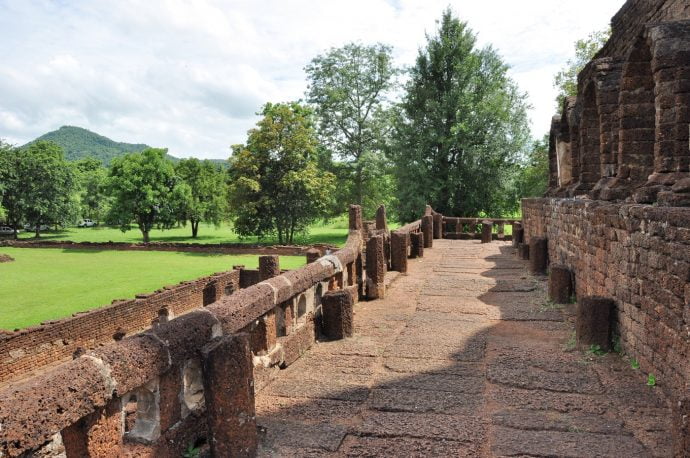 terrasse wat chang lom - si satchanalai - thailande