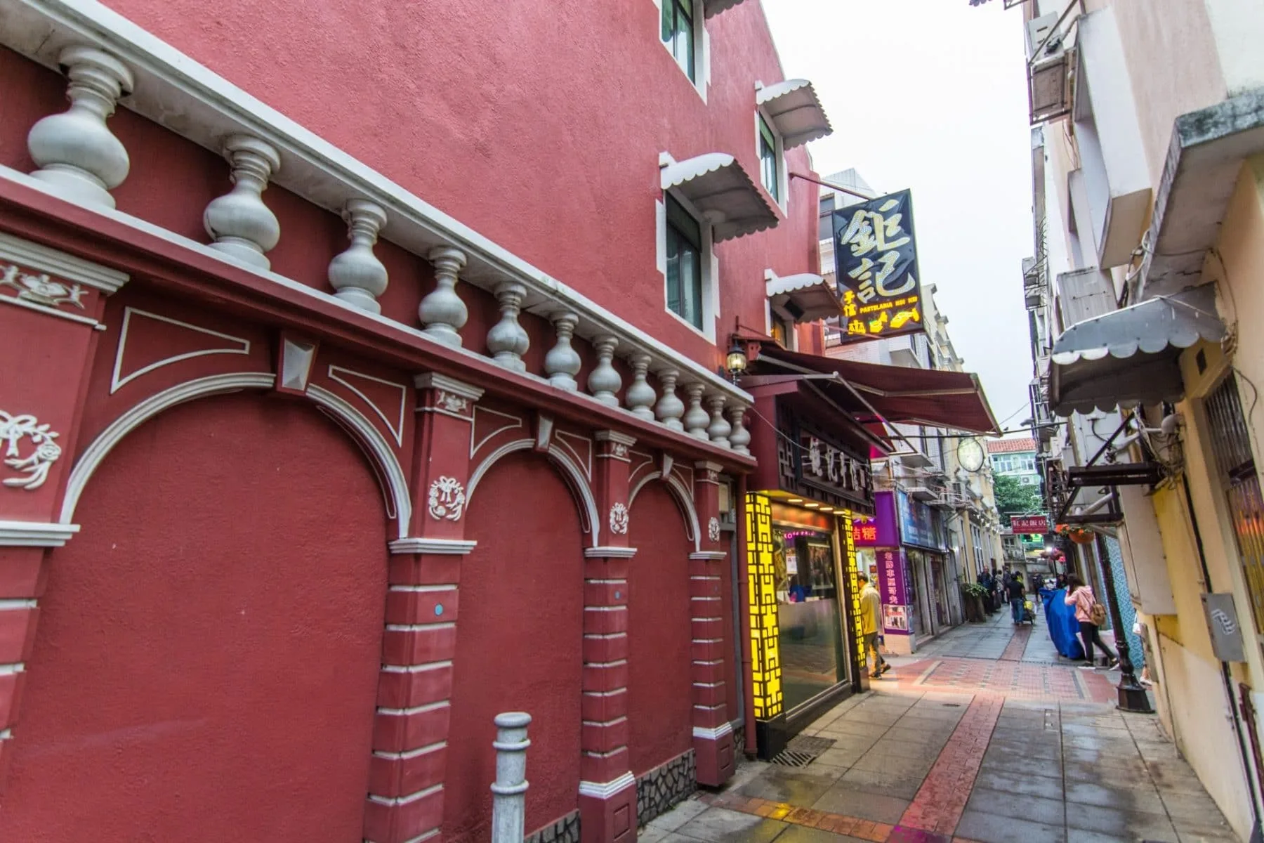 next to rua do cunha taipa - macao