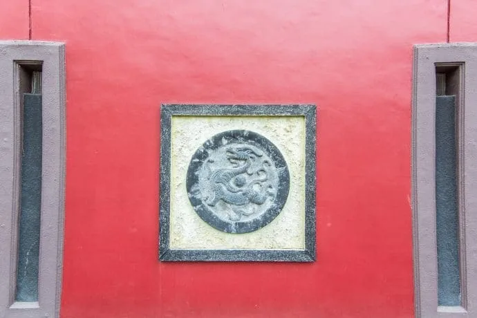 wall detail che kung temple - hong kong