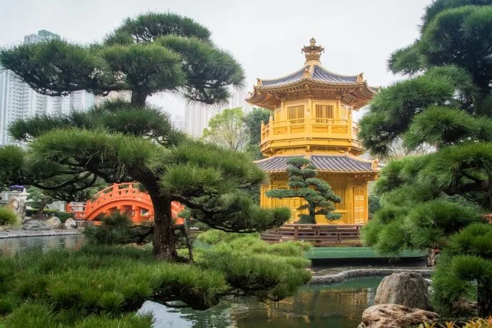 the golden pavilion - nan lian gardens - hong kong