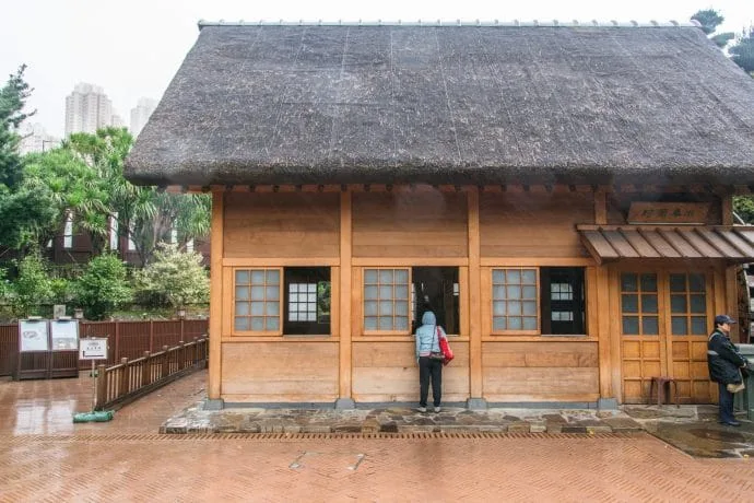 nan lian gardens house - hong kong