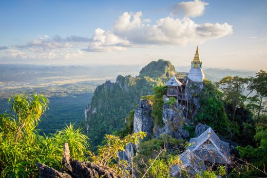 en haut du wat chalerm phrakiat lampang
