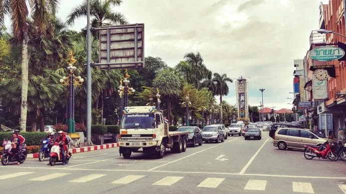 avenue clock city trang - thailand